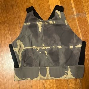 Varley sports bra size xs